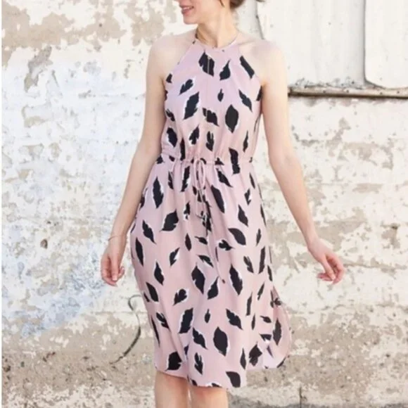 Size L LOFT Pink Feather Leaf cinch tie waist dress - Picture 1 of 6